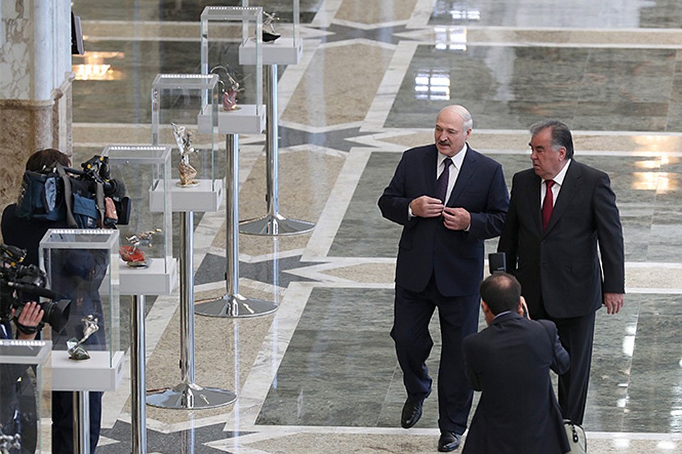 Александр Лукашенко и Эмомали Рахмон, 28 июня 2019 года. Фото: president.gov.by