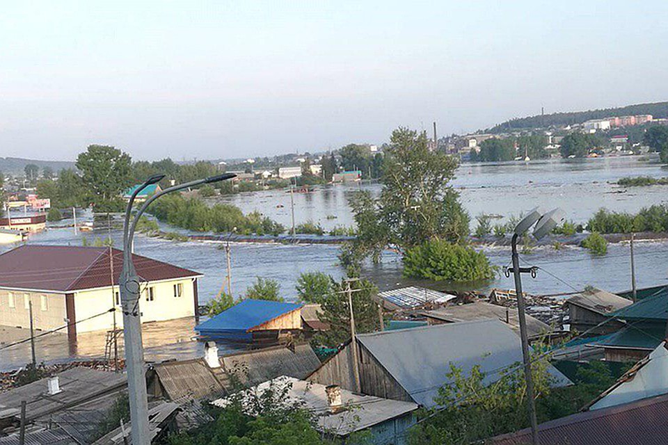 Паводки в Иркутской области: выплаты пострадавшим от паводка жителям начнутся 29 июня.