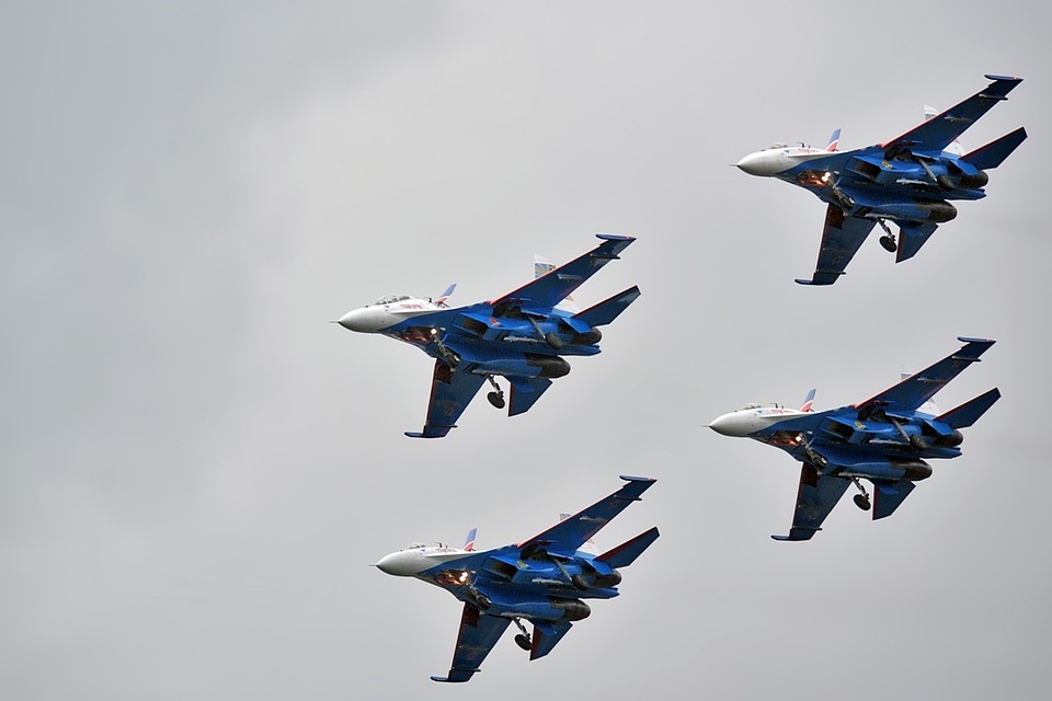 "Русские витязи" выступят на "Крыльях Пармы"