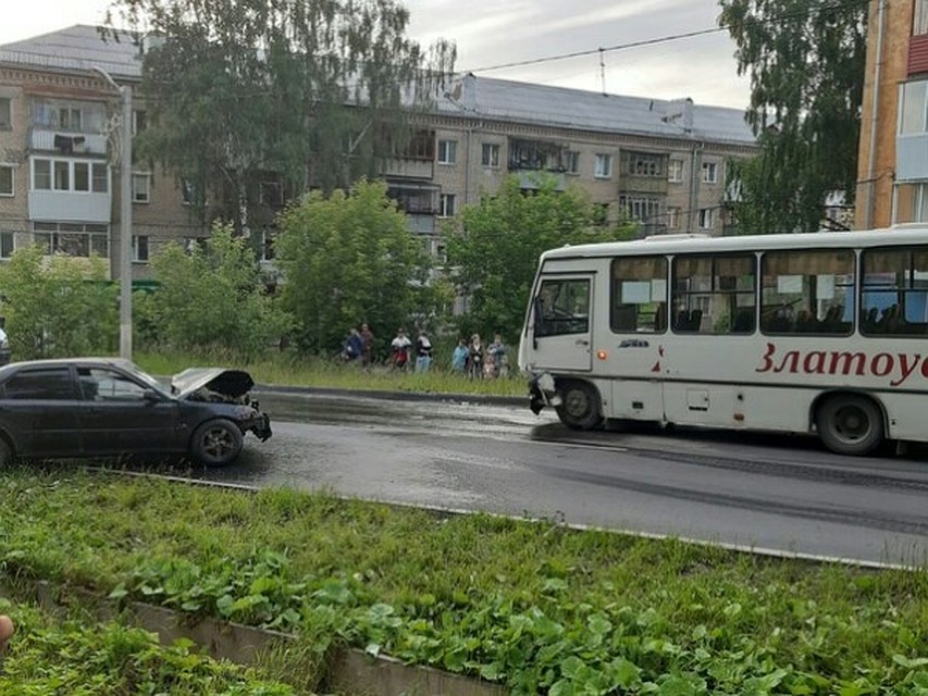 Авария в Златоусте. Фото: Дмитрий Желев