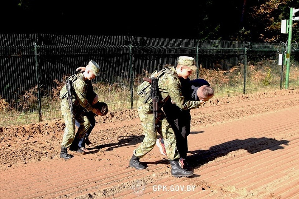 Задержаны нарушители из Турции, Ирака, Алжира и Казахстана. Фото: gpk.gov.by.