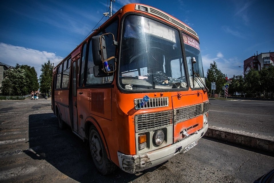 Оранжевый автобус с привокзальной площади Сургута отправят в утиль. Фото с сайта администрации города Сургут