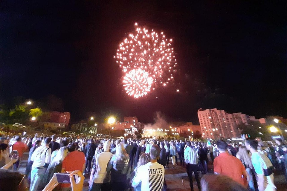 Салют на городище