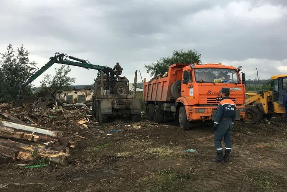 Наводнение в Тулуне: подтопленными остаются 16 домов, дворов и огородов