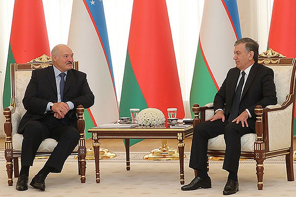 Александр Лукашенко и Шавкат Мирзиеев в Узбекистане. Фото: пресс-служба президента Беларуси.