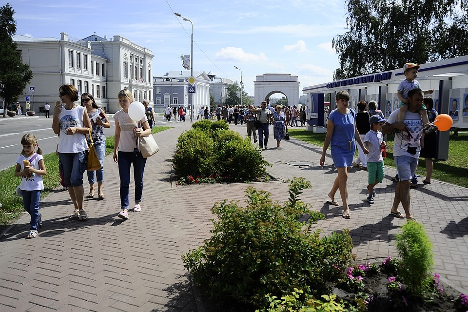 Омичам рассказали, какая погода будет в День города