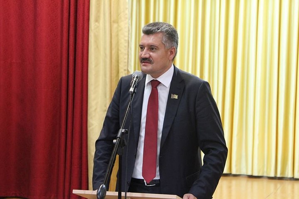 Глава минздрава Чувашии предлагает вернуть врачей из частных клиник