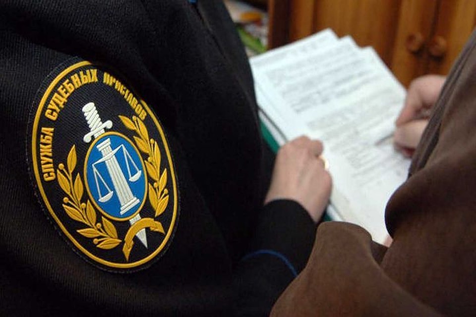 Приставы проверили бухгалтерию предприятия должницы