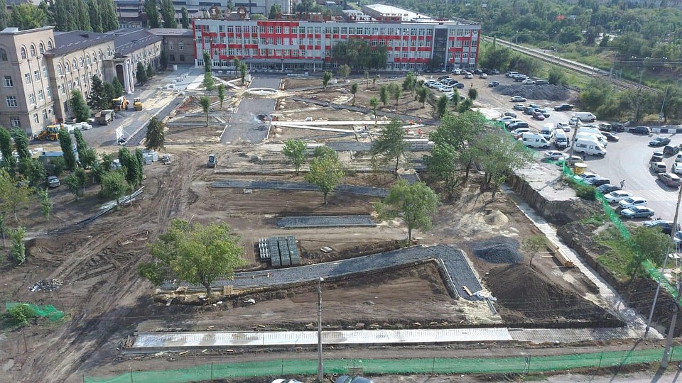 Основные работы в сквере Металлургов завершат к сентябрю. Фото: КО