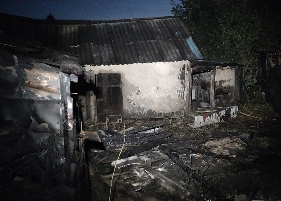Дети играли со спичками