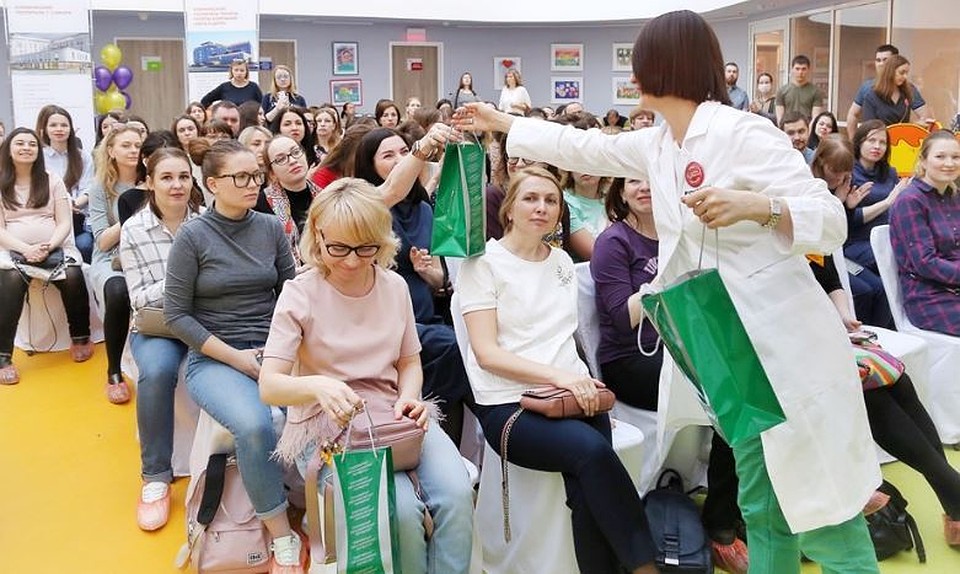 В Тюмени выступит известный врач-акушер. Фото - tyumen.mamadeti.ru.