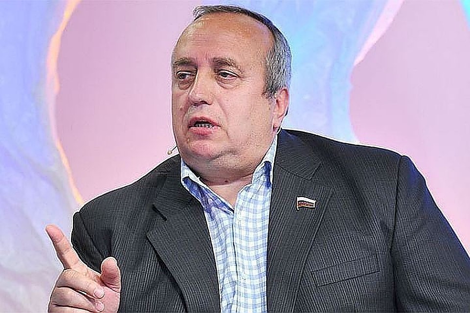 Клинцевич заявил, что РФ не станет втягиваться в гонку вооружений после испытания США новой ракеты