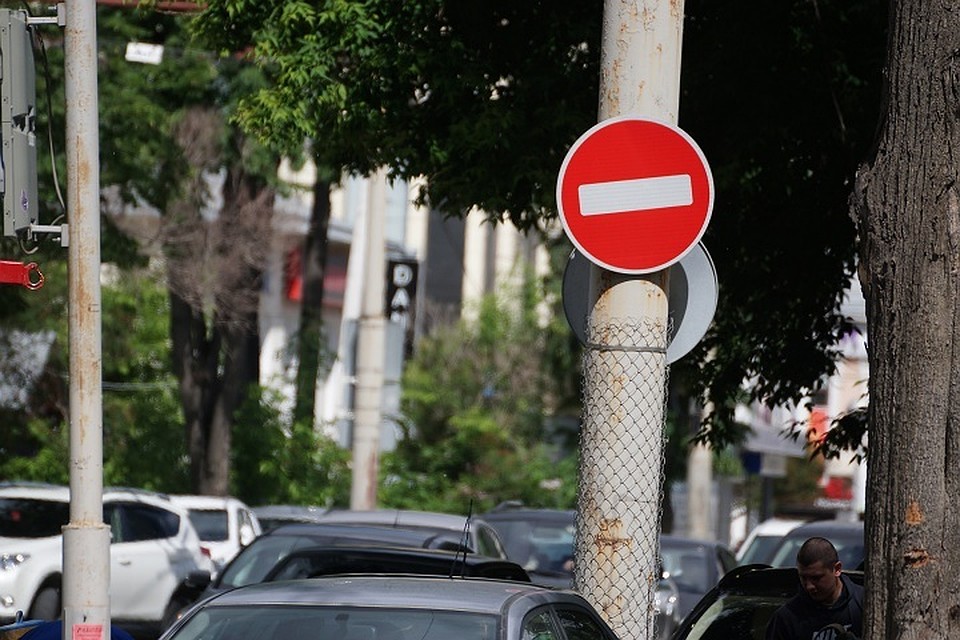 В Екатеринбурге на 18 дней перекроют улицу Ирбитскую
