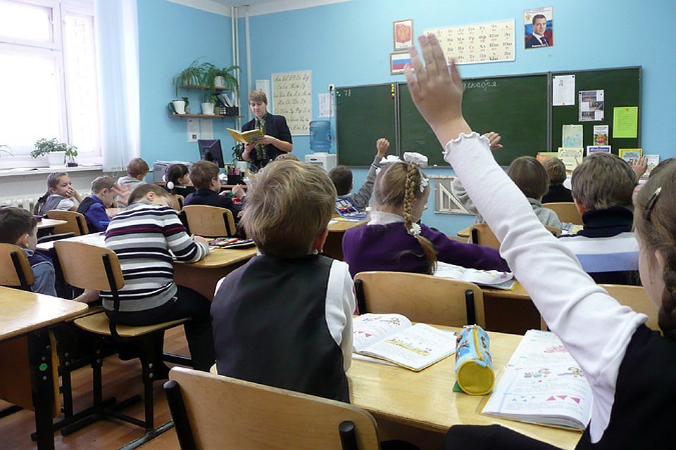Медведев подсчитал, что в данной татарстанской школе должен быть 1-й «М» класс