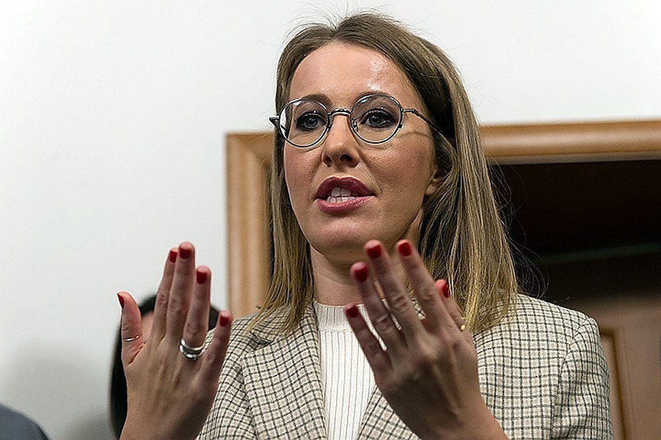 Ксения уже не первый раз делает антикрымские заявления