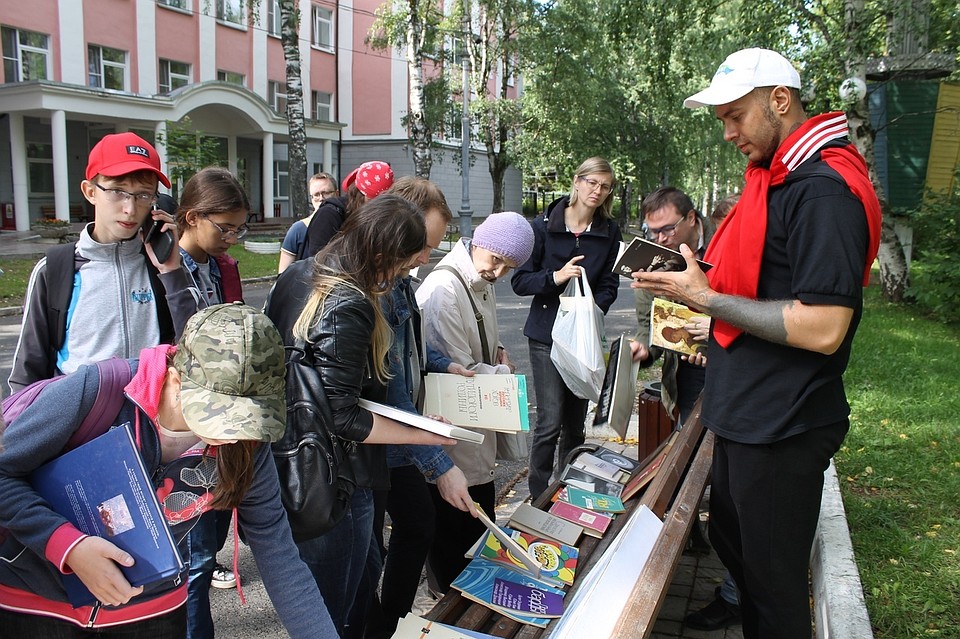 На вечеринке проведут сразу два фримаркета. Источник: https://vk.com/nbrkomi