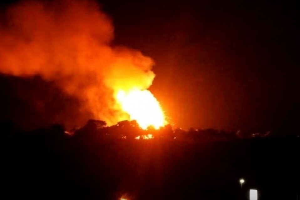 На складе боеприпасов случился пожар