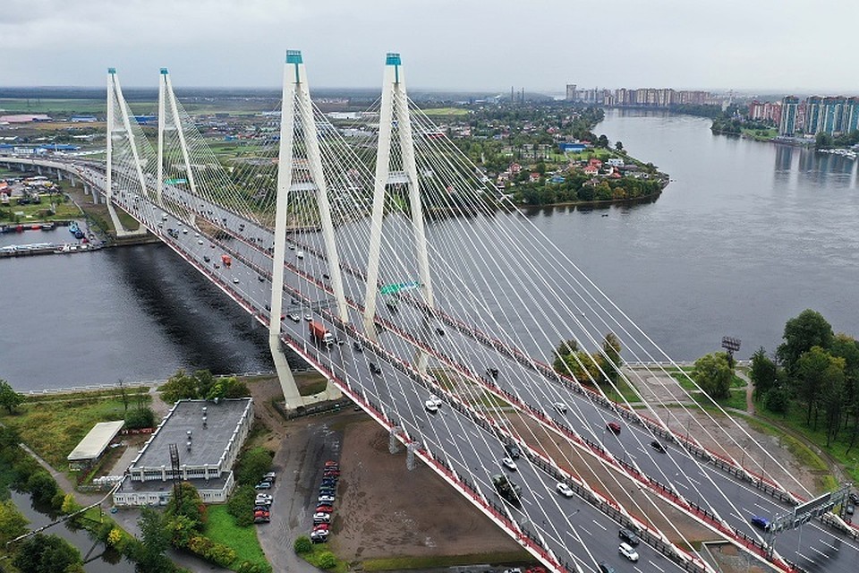 Терпения водителям: внутренняя часть КАД на Вантовом мосту уходит на двухмесячный ремонт. Фото: УПРДОР "Северо-Запад".