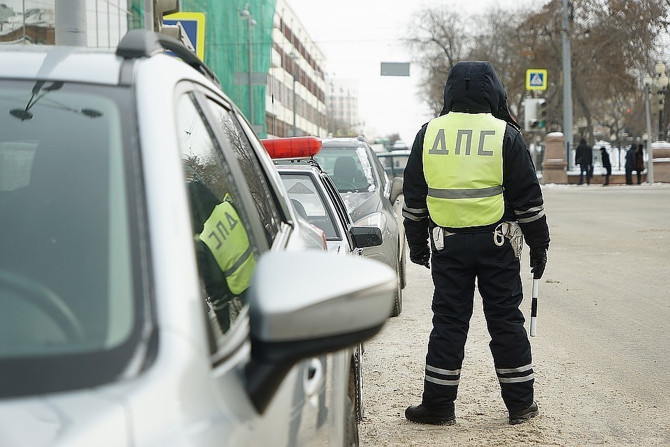 Автоэксперты оценили идею снизить допустимый порог превышения скорости