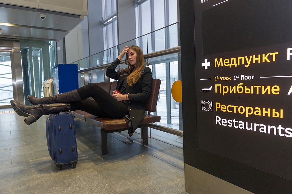 Пассажиров Пулково высадили из самолета спустя два часа из-за отмененного рейса в Доминикану