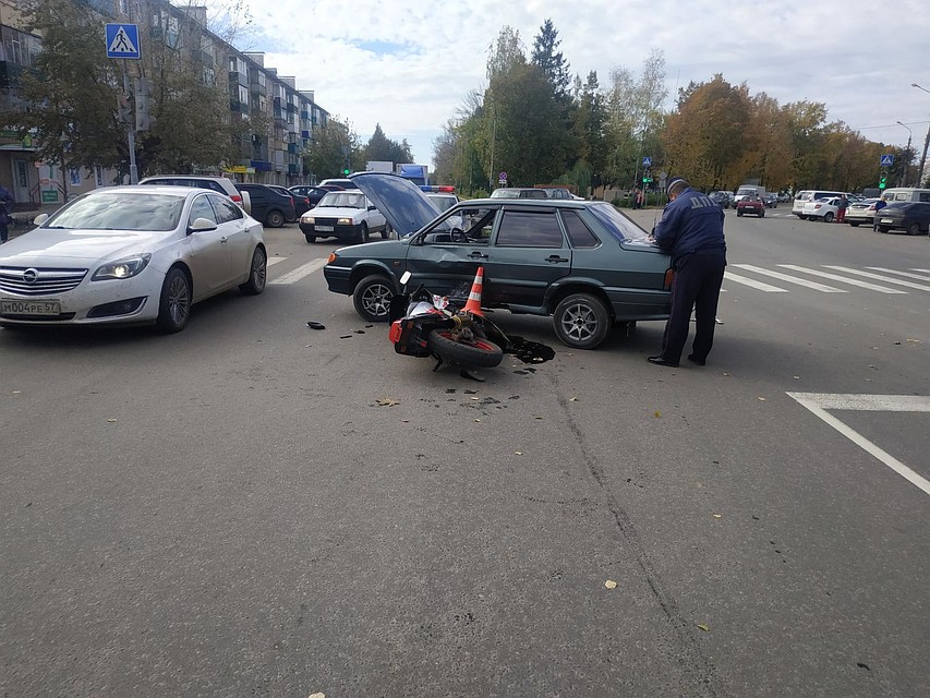 Фото с места ДТП: УГИБДД по Орловской области