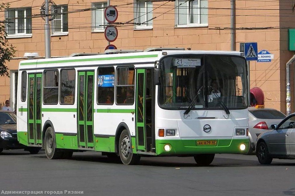 С 3 октября на автобусный маршрут №21 вышла дополнительная техника.