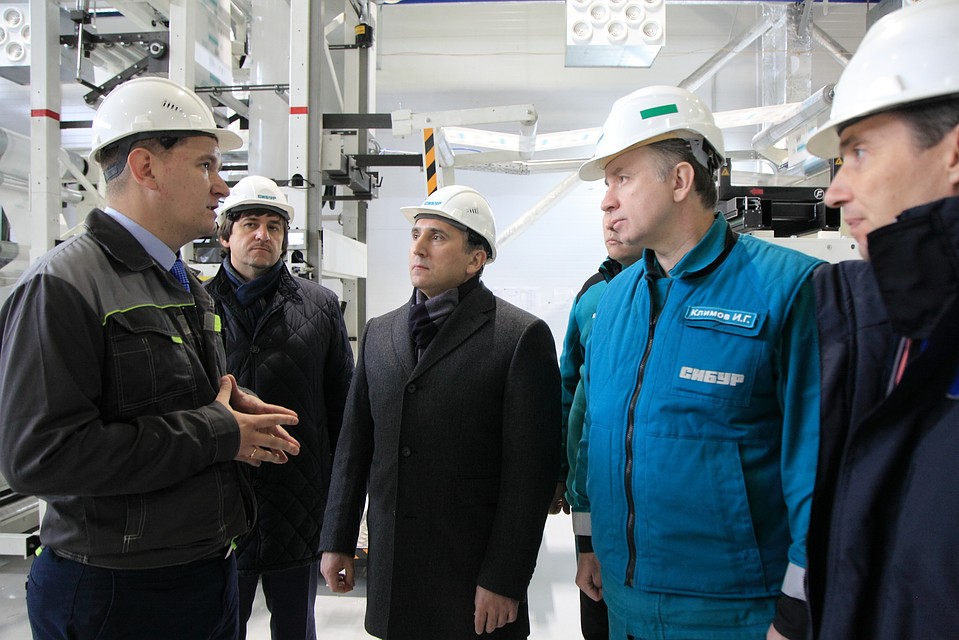 Александр Моор: запуск «ЗапСибНефтехима» даст синергетический эффект экономике региона