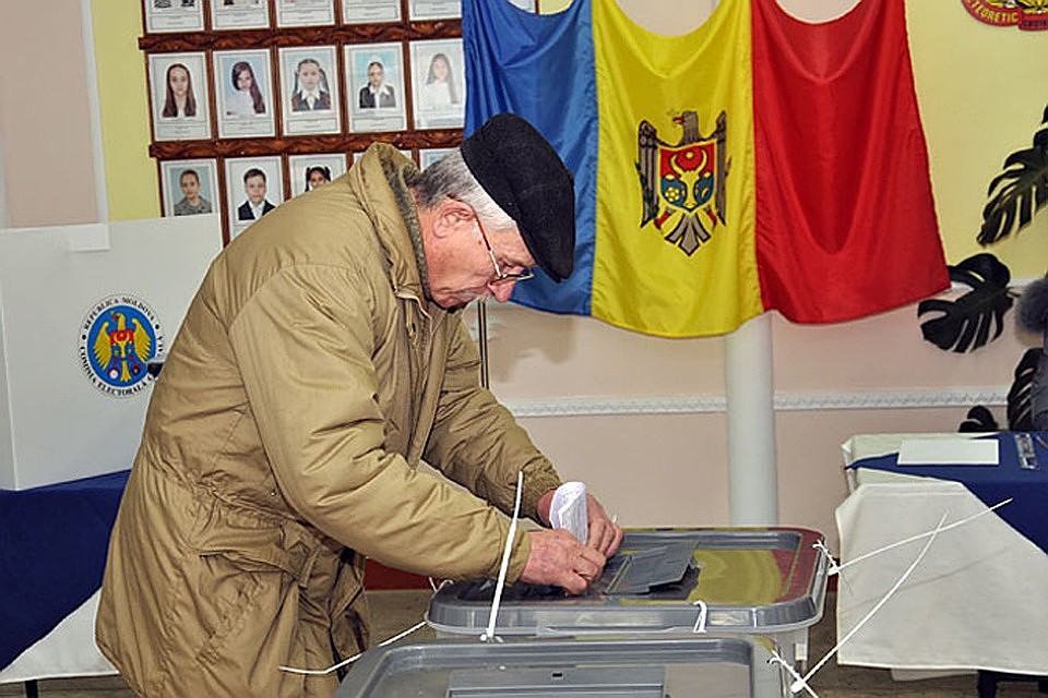 В день голосования и за день до выборов - никакой агитации!