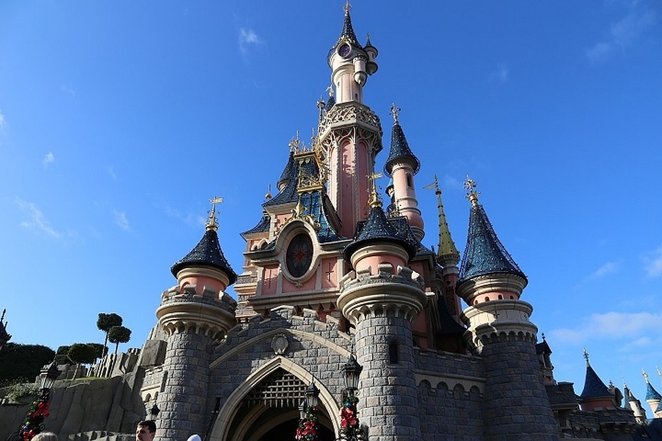 До этого появилась информация, что на строительство казахстанского Disneyland-а потратят 200 миллионов долларов.