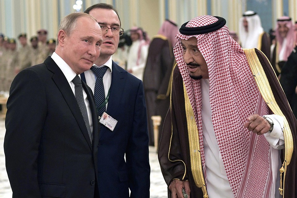 Президент России Владимир Путин и король Саудовской Аравии Сальман
