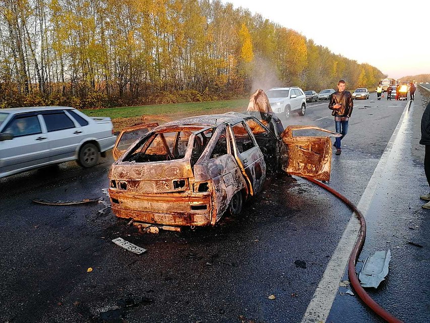 От автомобилей ничего не осталось