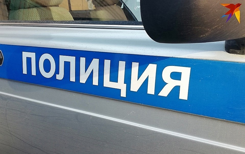 Повредив четыре машины, мужчина скрылся с места ДТП.