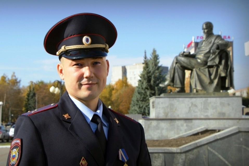 Посетители в ходе онлайн-голосования выберут народного участкового из представителей 84 регионов России