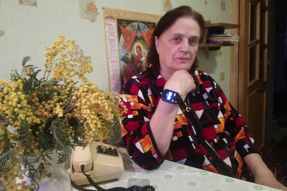 Планшеты и электронные часы следят за здоровьем пожилых людей, избавляют от одиночества и дают пищу для ума Фото: ЦСП Доброе дело