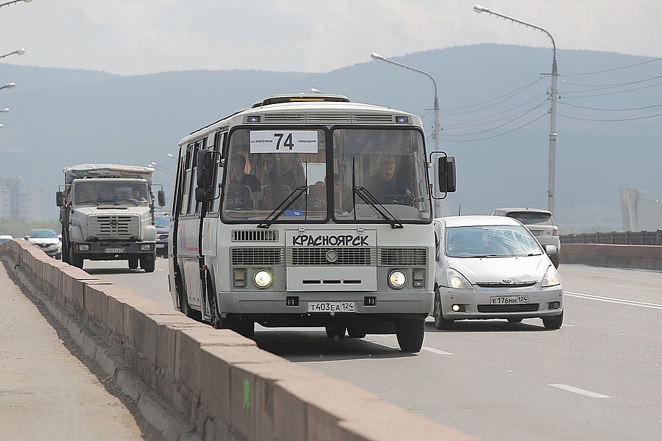 107,1 FM