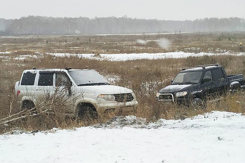 Челябинск 31 октября сражается со снегопадом.