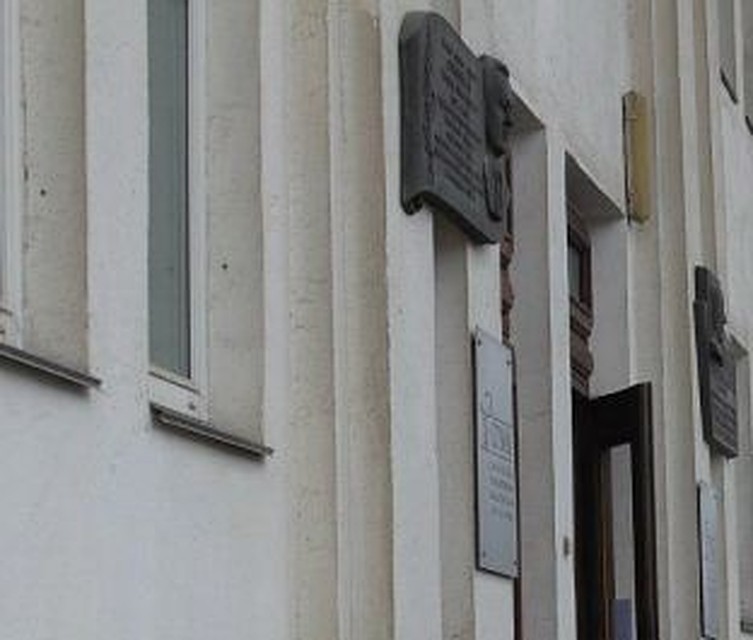 В Смоленске оштрафовали мать за попытку проплатить экзамен сыну.