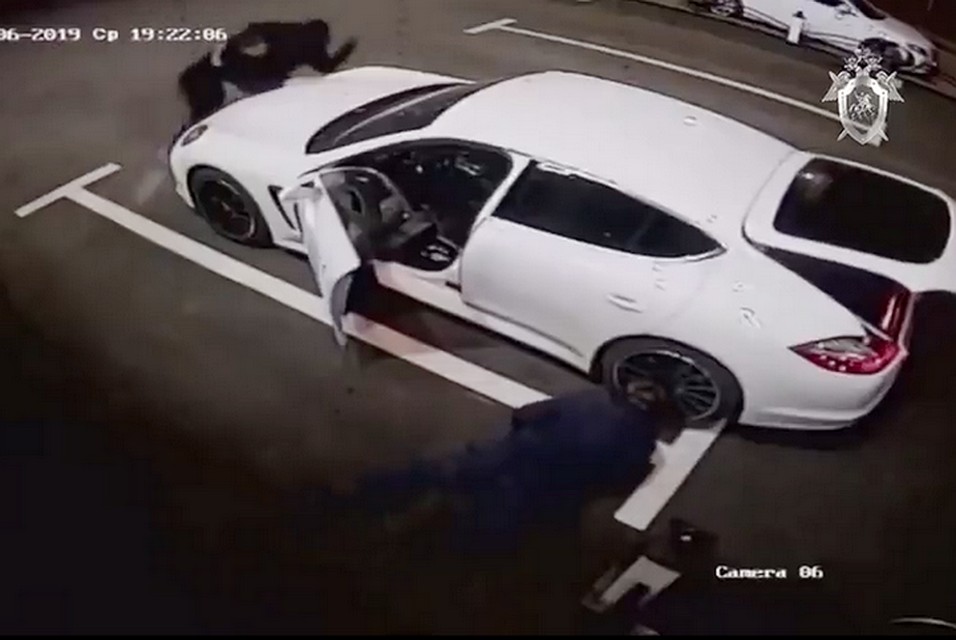 Момент задержания киллера на кемеровского адвоката попал на видео. ФОТО: кадр видео СК РФ
