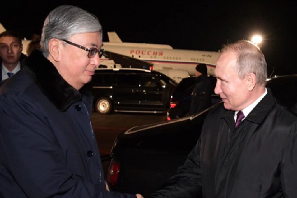 В ходе межрегионального форума Касым-Жомарт Токаев заявил, что есть потребность в открытии целого ряда дополнительных пунктов пропуска на границе с Россией.