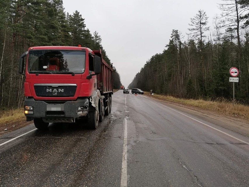 Авария на Старицком шоссе в Тверской области Фото: УГИБДД России по Тверской области