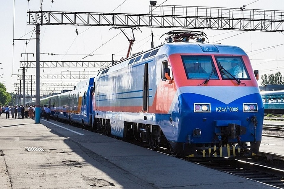 Со скидкой до 25% пассажир может приобрести билеты на любые направления внутри страны при покупке билета за 45 дней.