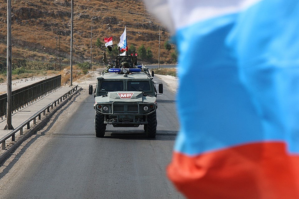 Машина военной полиции России в САР