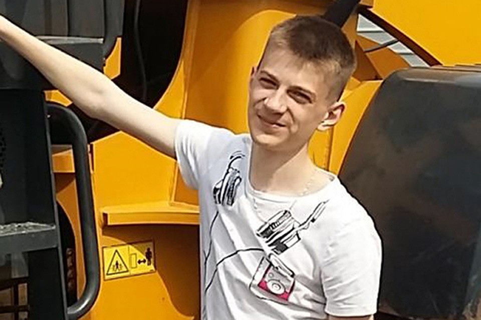 Даниил Засорин устроил стрельбу на уроке, убив одного и ранив троих ребят