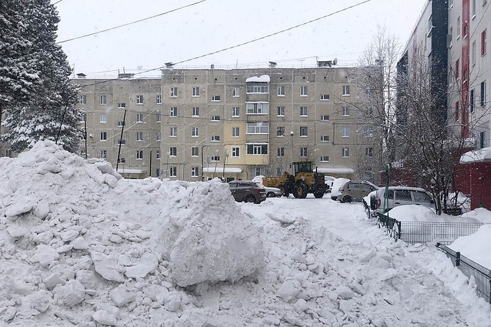 В Ноябрьске за три недели вывезли больше шести тысяч кубометров снега Фото: Администрация Ноябрьска