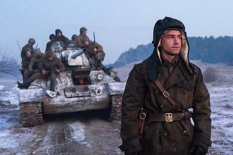 Военно-приключенческий боевик Алексея Сидорова повествует о побеге танкистов из плена