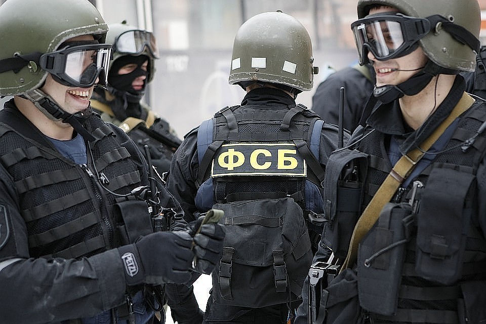 ФСБ задержала террористов, которые готовились свергнуть власть