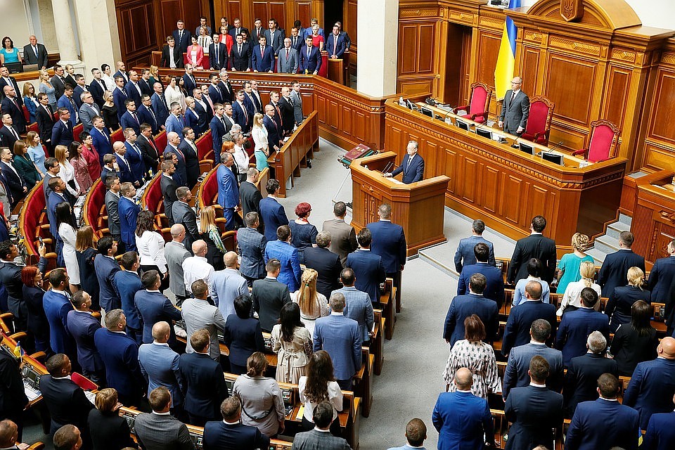 Депутата Рады, которого подозревают в изнасиловании несовершеннолетней, исключат из партии "Слуга народа"
