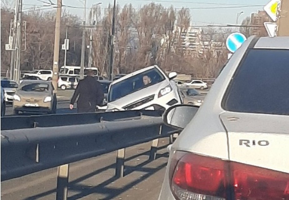 Водитель сам удивился своему маневру