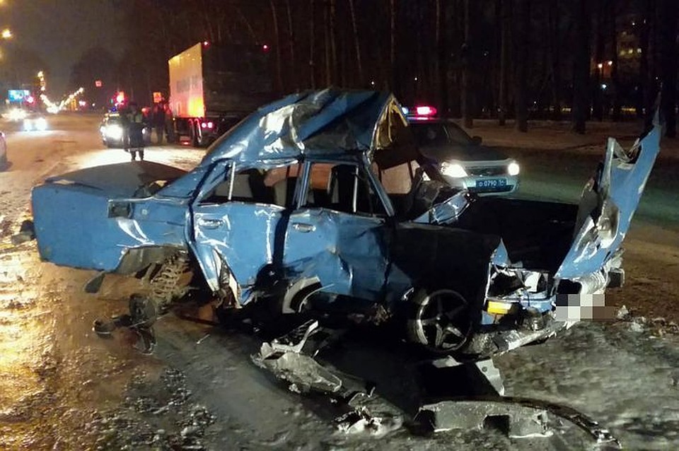 В Кировском районе Новосибирска произошла авария со смертельным исходом. Фото: "АСТ-54"