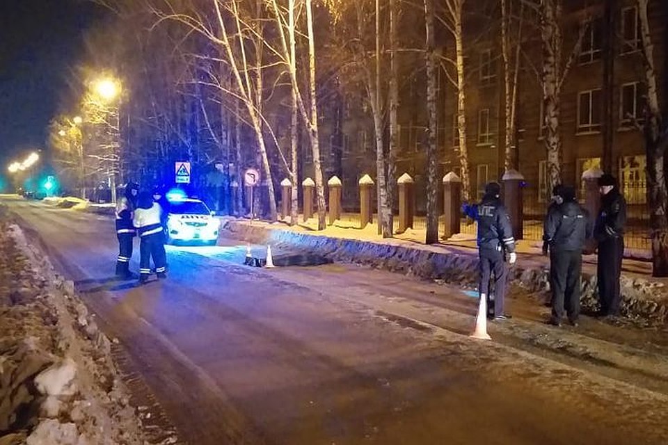 Водитель авто сбежал с места ДТП после того, как насмерть сбил пешехода. Фото: пресс-служба ГИБДД